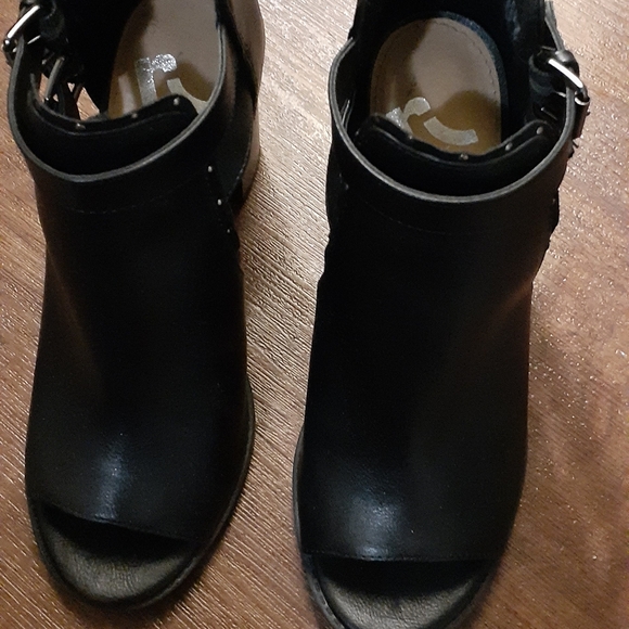 Black chunky heels - Picture 4 of 5